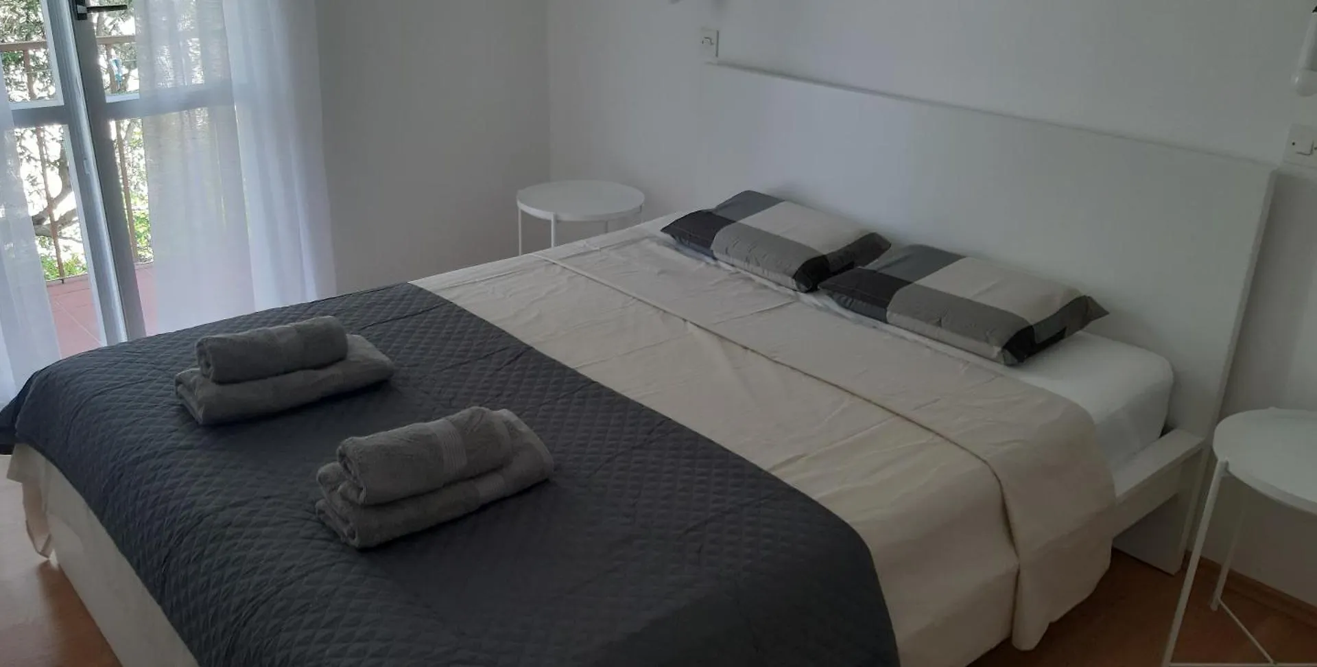 Oleander Apartments Selce